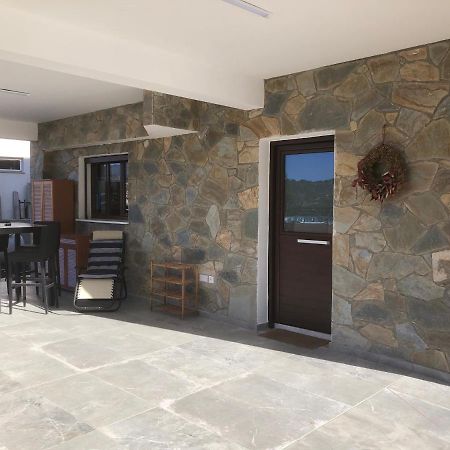 Diamond Stone Wooden Guest House Chandria Exterior foto