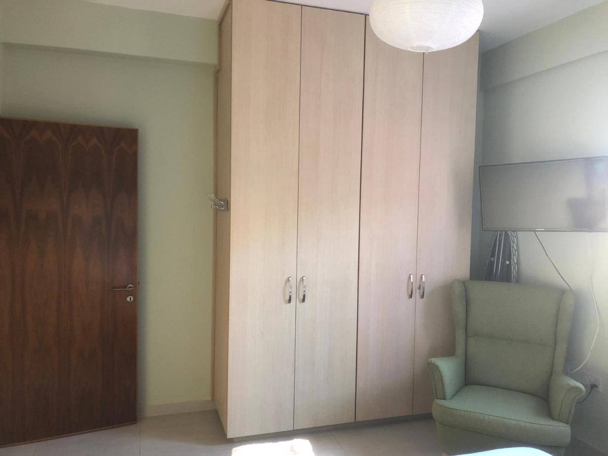 Diamond Stone Wooden Guest House Chandria Exterior foto