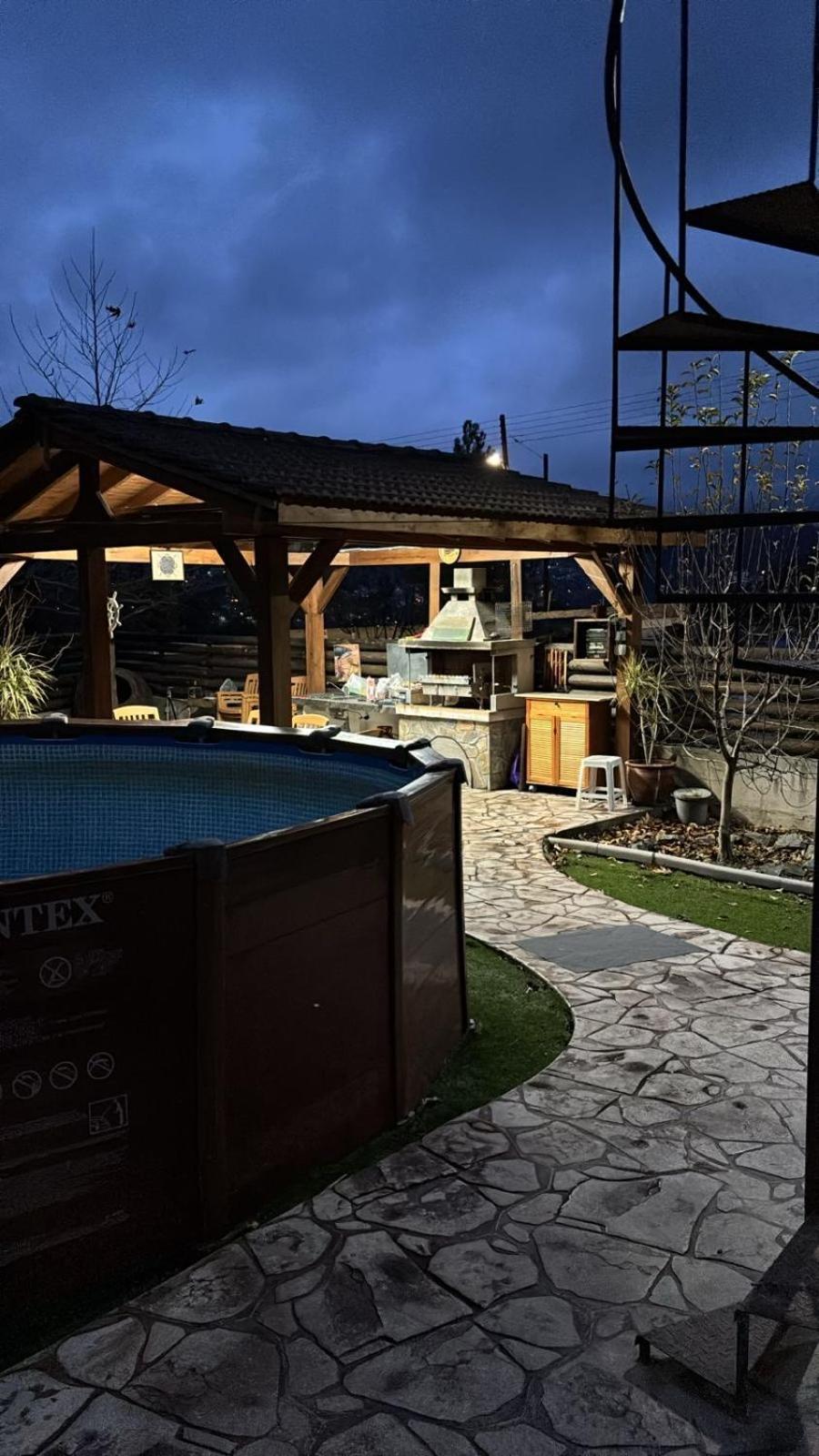 Diamond Stone Wooden Guest House Chandria Exterior foto
